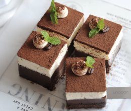 #2022双旦烘焙季-奇趣赛#熔岩巧克力提拉米苏的做法