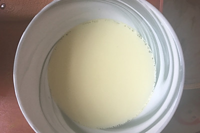 蒸鸡蛋黄