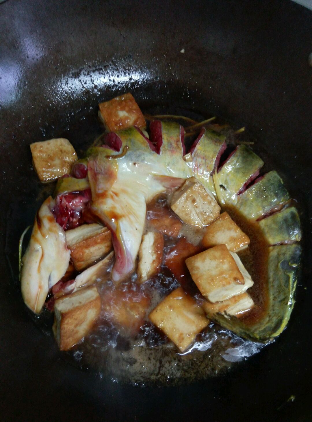 水电鱼豆腐鱼图片