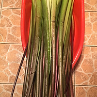 腌制芋头杆儿的做法图解1