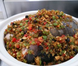砂锅剁椒鱼头的做法