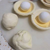 简易版蛋黄酥的做法图解5