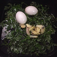 艾草鸡蛋红糖姜的做法图解2