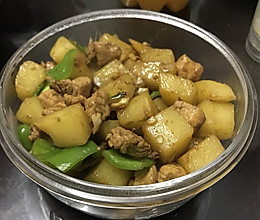 青椒土豆鸡丁的做法