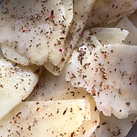 锡纸孜然烤土豆片的做法图解2