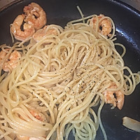 蒜香虾仁意面的做法图解11