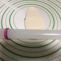 豆沙蛋黄酥的做法图解20