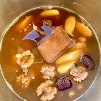 #感恩节为TA做顿饭#黑豆核桃山药瘦肉汤的做法图解4