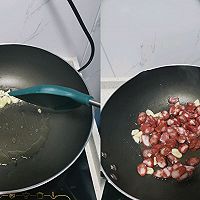 脆翻天的西葫芦炒腊肠的做法图解4