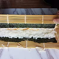 美味营养【照烧鸡牛油果奶油奶酪寿司卷】 附：包完美寿司卷手法的做法图解13