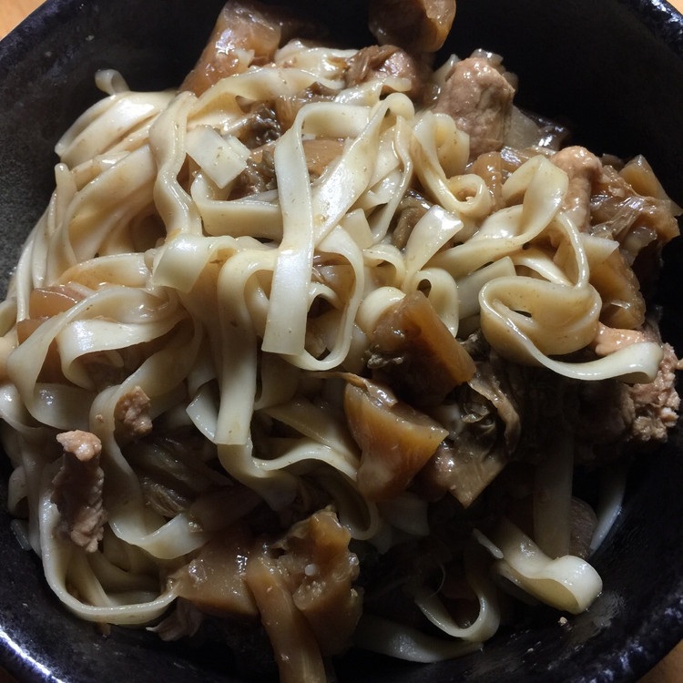 梅菜炖肉焖面 电饭煲版的做法