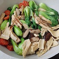 #轻食季怎么吃#蚝油鲜蔬焖腐竹的做法图解9