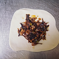 自制梅干菜饼的做法图解13