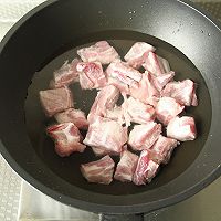 红烧排骨的做法图解1