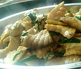 姜葱煎焗脆肉鲩的做法