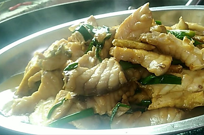 姜葱煎焗脆肉鲩