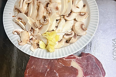 口蘑煎牛排