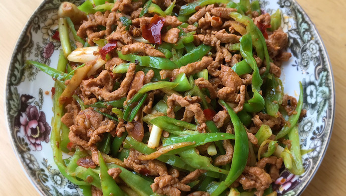 这样腌肉丝，青椒肉丝更香更入味