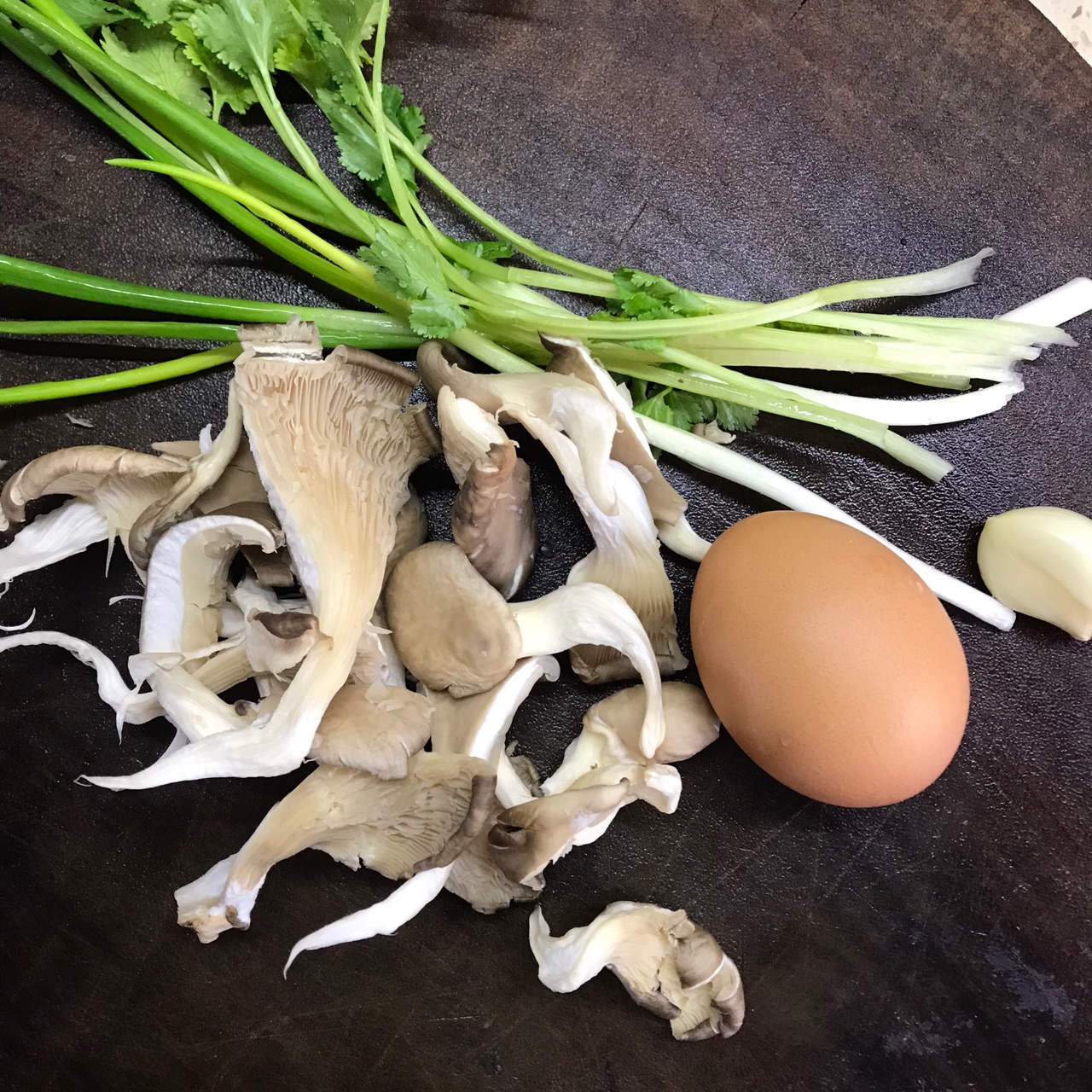 蘑菇鸡蛋汤怎么做_蘑菇鸡蛋汤的做法_豆果美食