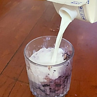 #在夏日饮饮作乐#蓝莓炼乳饮的做法图解4