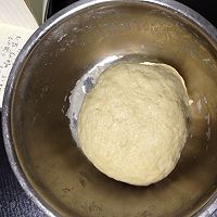 培根沙拉面包的做法图解4