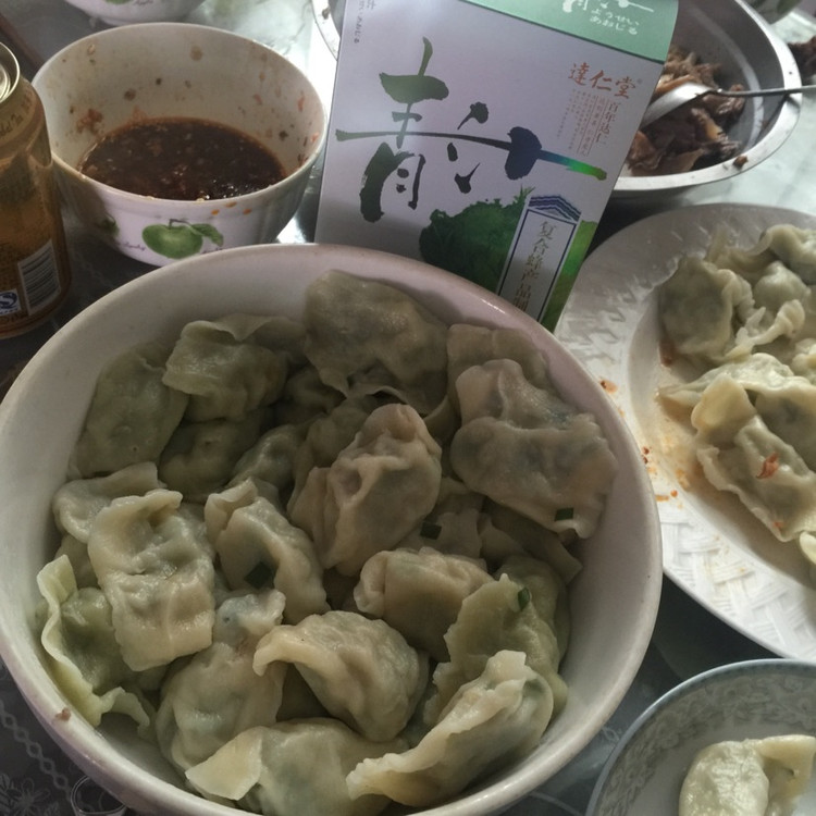 青汁水饺的做法
