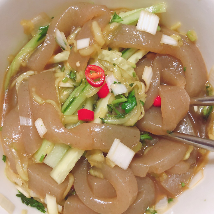 凉拌魔芋豆腐—减肥就吃它的做法