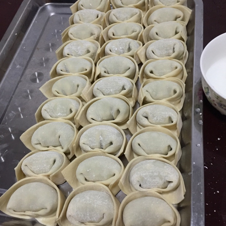 芹菜馄饨的做法