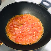 #做道好菜，自我宠爱！#连汤都喝光的番茄金针肥牛的做法图解3