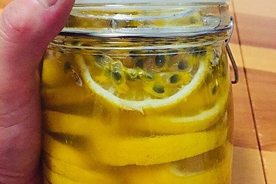 柠檬百香果蜜