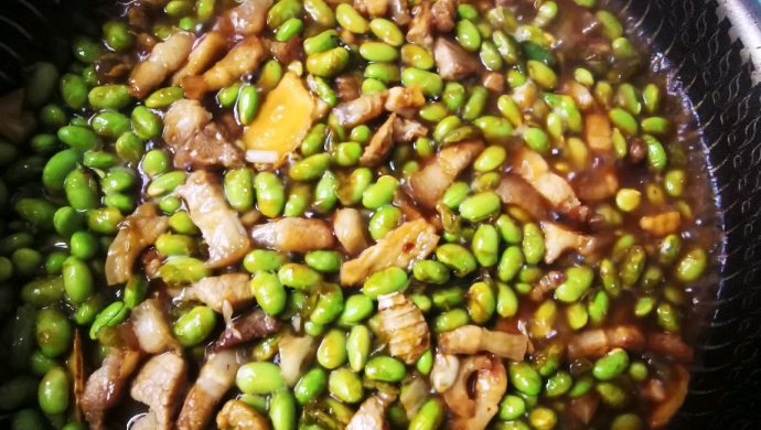 红烧肉炖毛豆