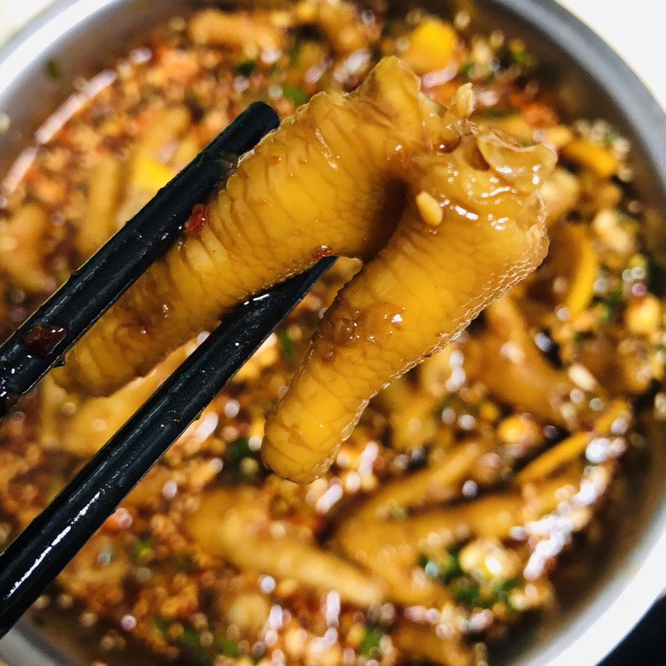 柠檬百香果鸡脚的做法