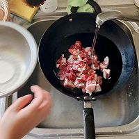 29岁实现牛肉自由｜红烧牛肉面的做法图解3