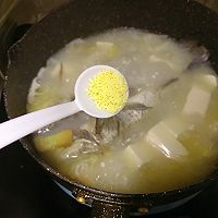 鲫鱼豆腐汤的做法图解15