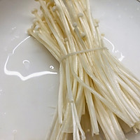 蒸牛肉卷金针菇的做法图解3