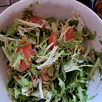 苦菊西红柿沙拉的做法图解3