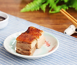 不用烧不用烤 皮脆肉香～锅底烧肉的做法
