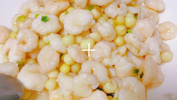 鸡头米炒虾仁