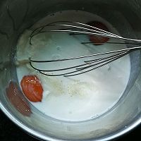 菜鸟也能做的芒果蛋挞的做法图解2