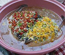 鸳鸯剁椒鱼头火锅的做法
