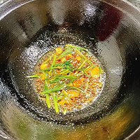 #做川菜，用豪吉#川味鸭血炒韭菜的做法图解7