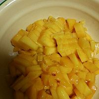 芒果椰汁西米露的做法图解3