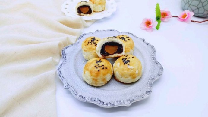 蛋黄酥