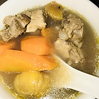 板栗煲龙骨汤的做法图解4