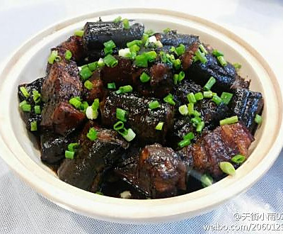 鳝筒烧肉