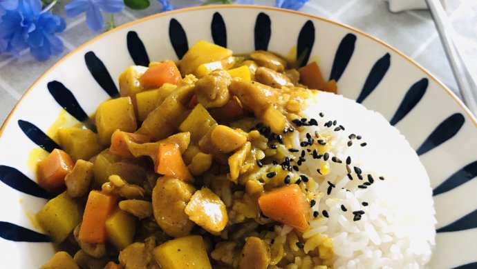 咖喱鸡肉饭