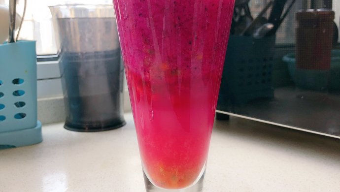 颜值控—火龙果百香果汁