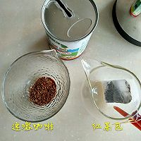 椰片红豆鸳鸯无糖奶茶的做法图解1