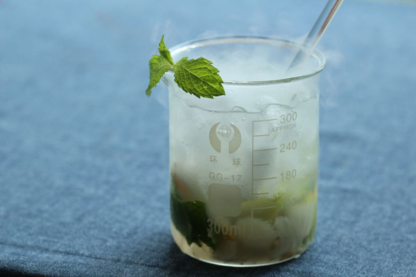 ［汉堡实验室］食验室荔枝MOJITO