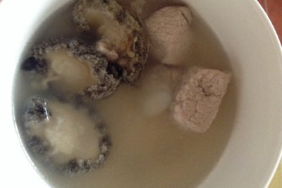鲍鱼排骨汤